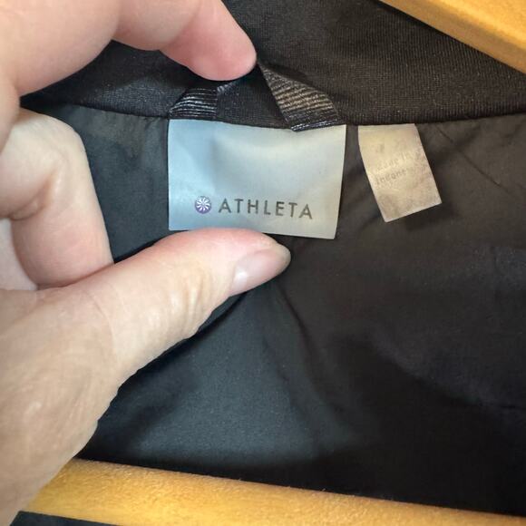 Athleta long puffer hooded vest XS - Picture 7 of 12